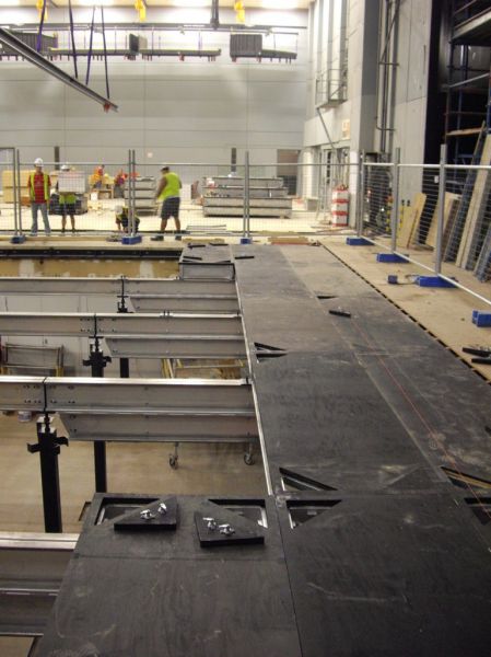 Modular Floor
Installing a modular floor in the Queensland Performing Arts Centre 
Keywords: ec_showcase