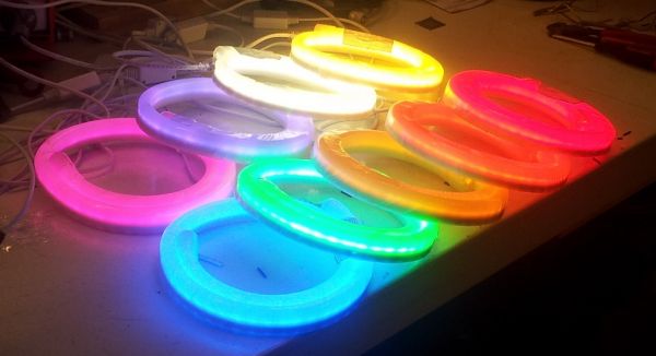 SFX Lighting
LED-neon colour samples.
LED-neon is one of many products that ShowTrek integrates into it's displays.
