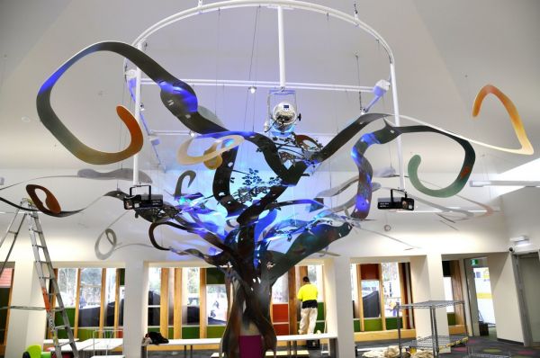 Campbelltown Library Story Telling Tree
Special effect lighting is used to set the mood of the reading area.
