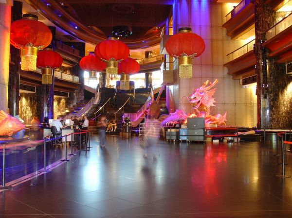 Crown Casino - Chinese Dragon
View of atrium with dragon installed
